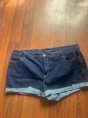 Old Navy size 20 Dark Blue Denim Rolled-Hem Women’s Shorts